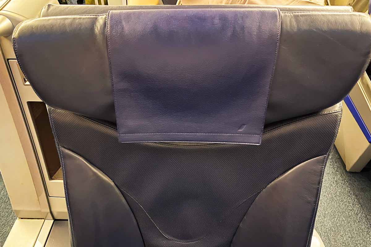 ANA 767 プレミアムクラス 先頭シート