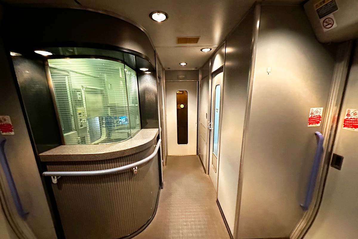 さらば、キハ281系「北斗」乗車記・グリーン車 - 弾丸トラベルは怖くない!