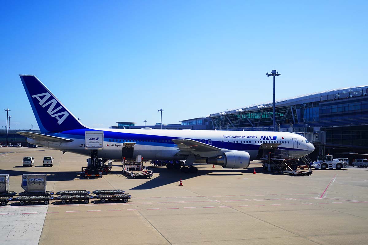 ANA 767 Air japan