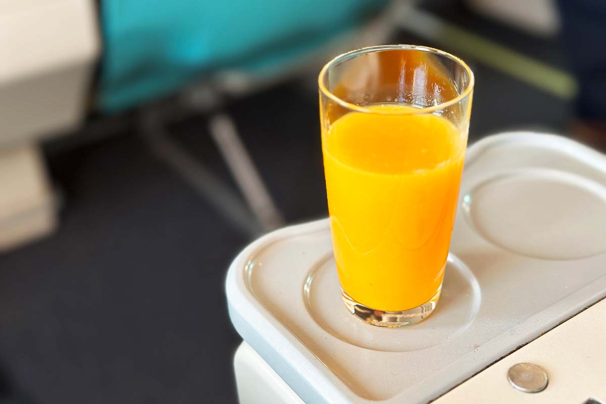 大韓航空ビジネスクラス　ウェルカムドリンク