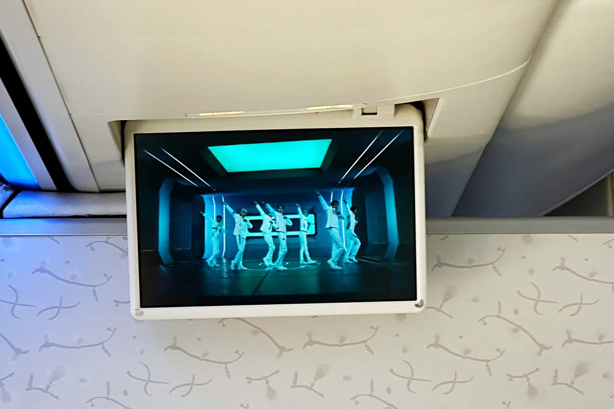 大韓航空セーフティビデオ