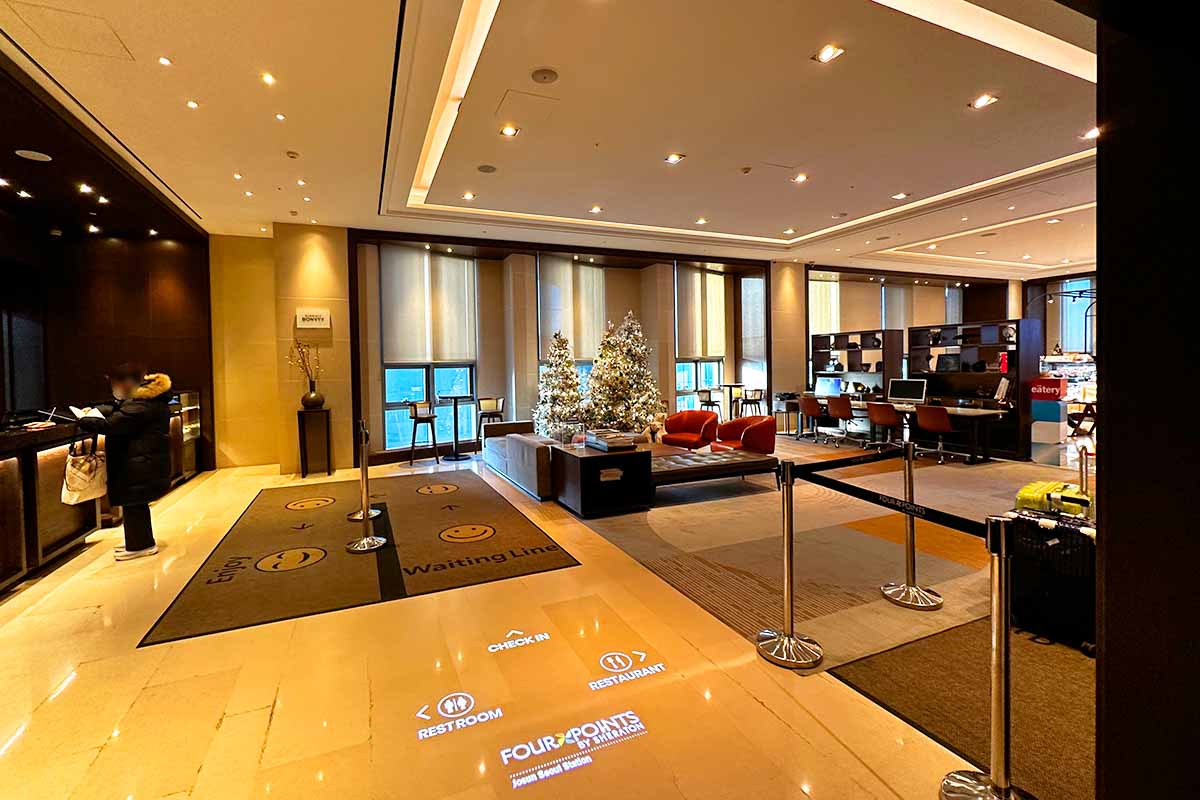 フォーポイントバイシェラトンソウルステーション　ロビー階