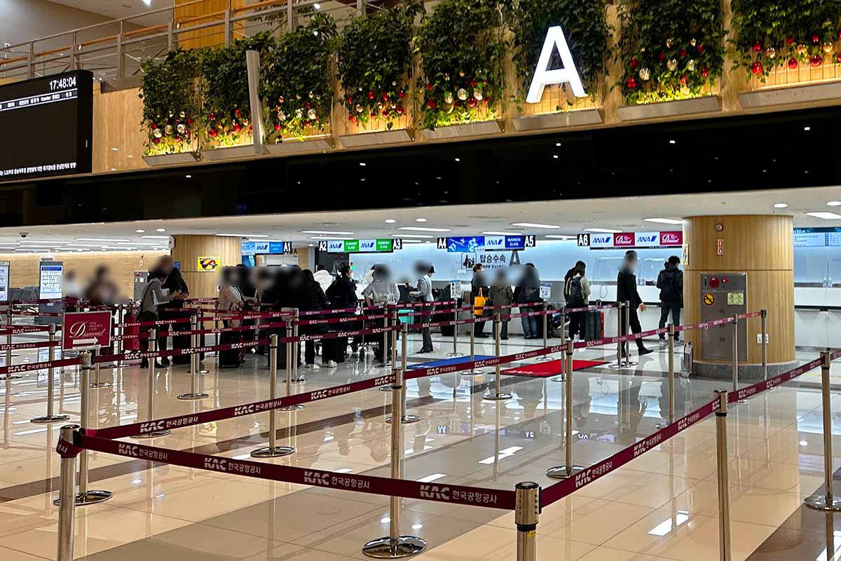 金浦空港　ANAチッェクインカウンター