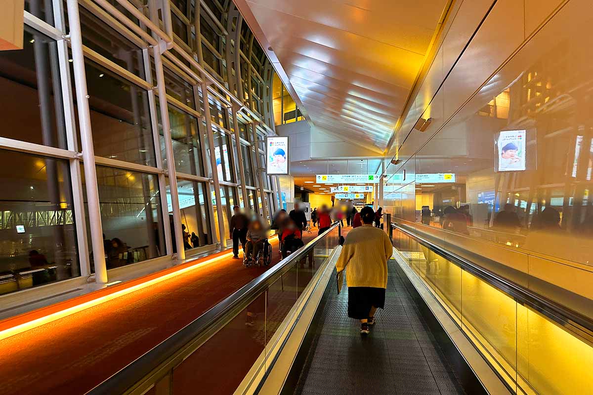 羽田空港国際線ターミナル到着