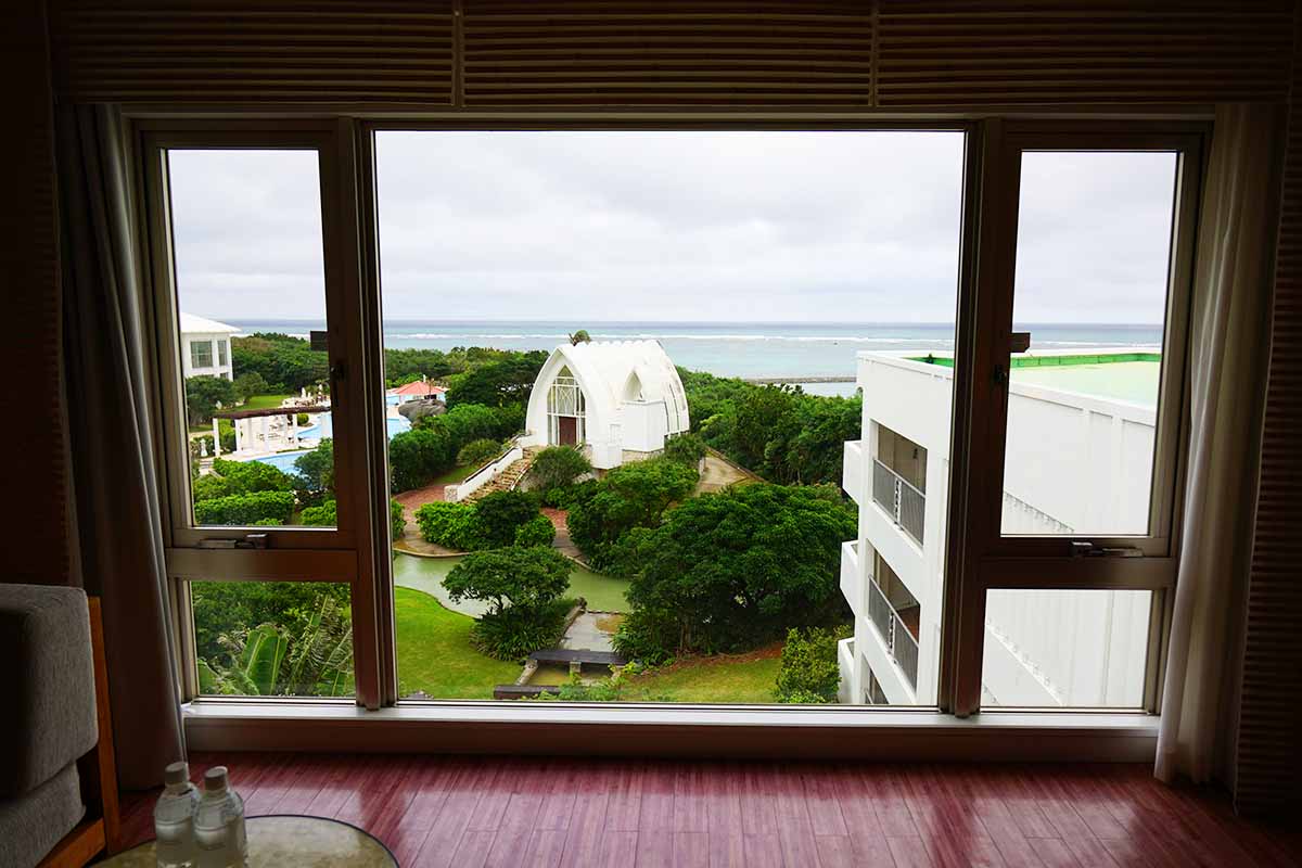 ANAインターコンチネンタル石垣リゾートプレミアムルーム 窓からの景色