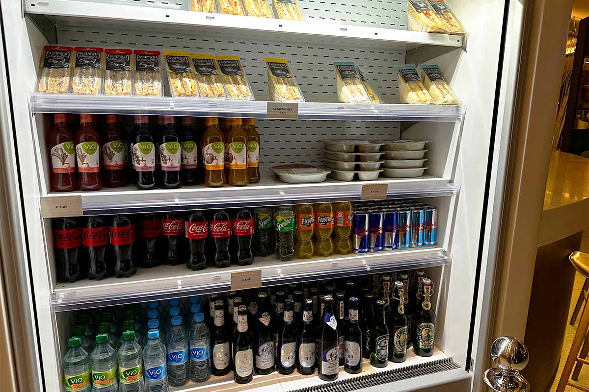 ハイアットプレイスフランクフルトエアポート　コンビニ