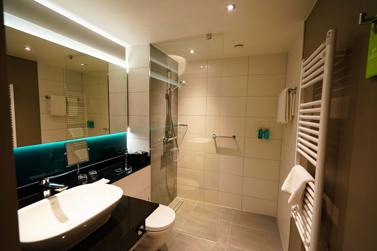 ハイアットプレイスフランクフルトエアポート　バスルーム