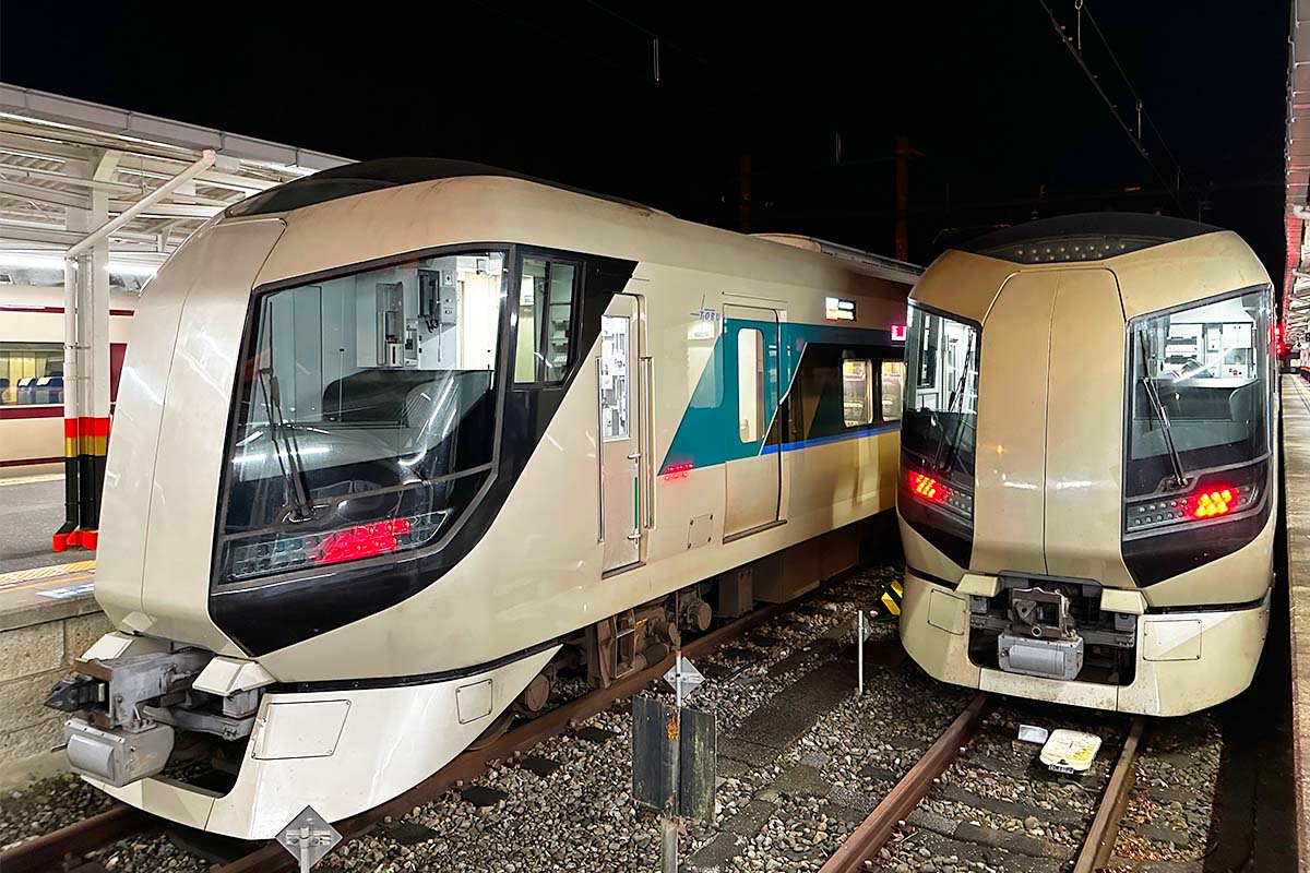 横並びのリバティ