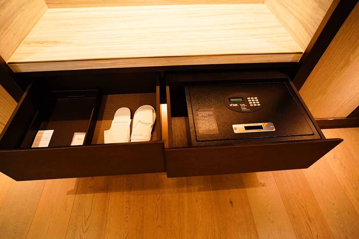 The Westin Perth Club Suite safty box