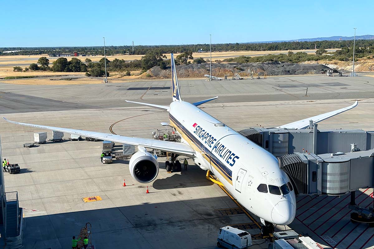 SIA B787-10