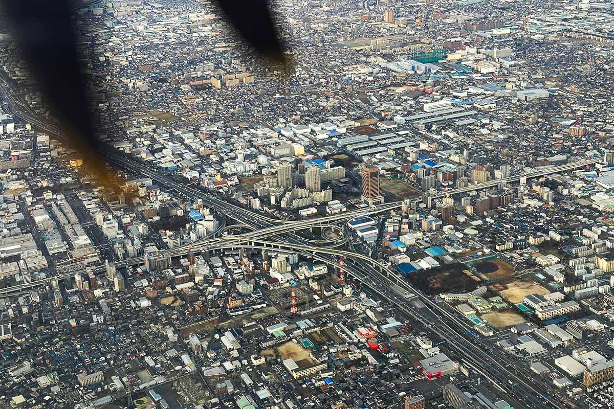 ANA 伊丹空港　着陸の景色