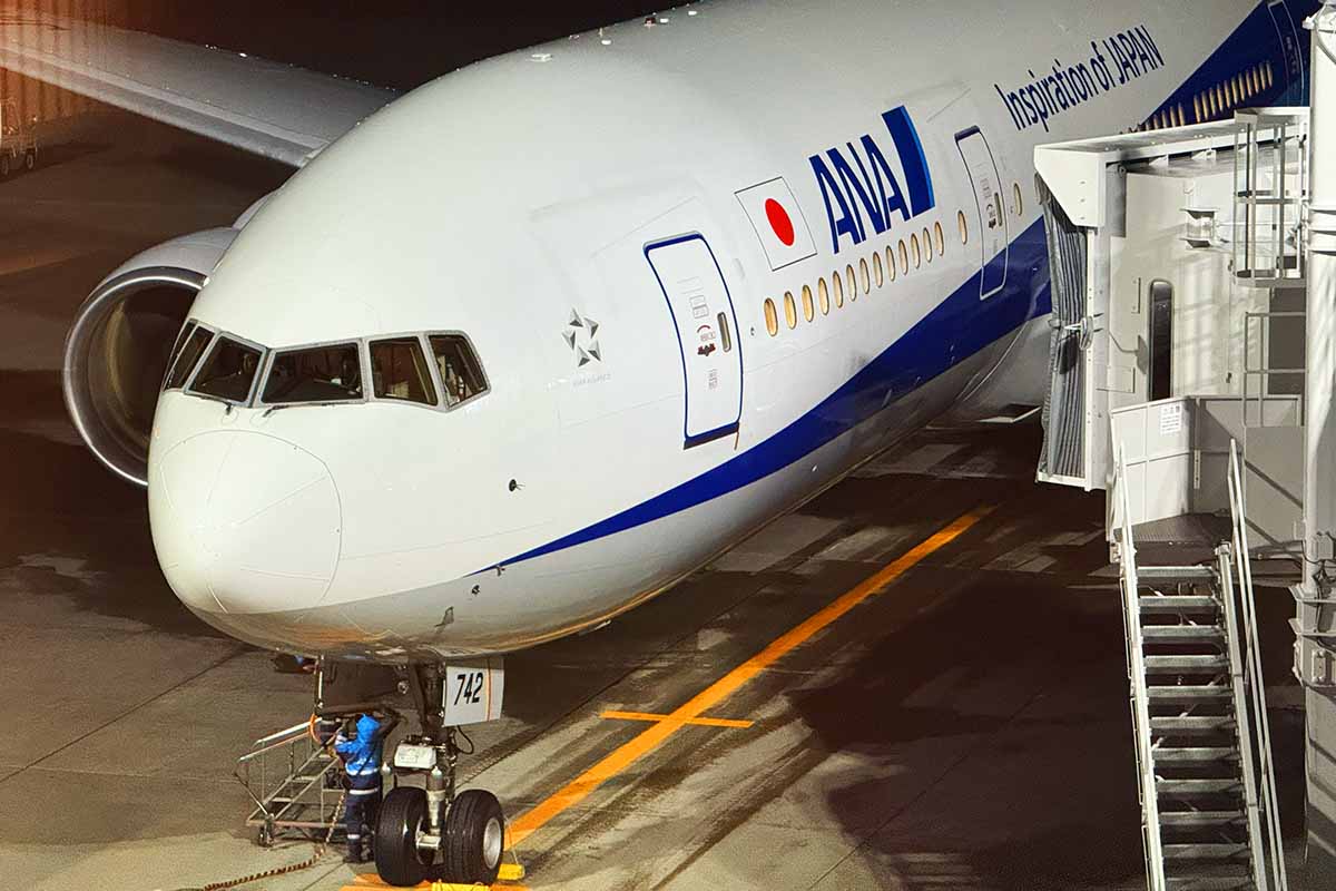 ANAプレミアムクラス搭乗記 新千歳からの余裕の722 - 弾丸トラベルは
