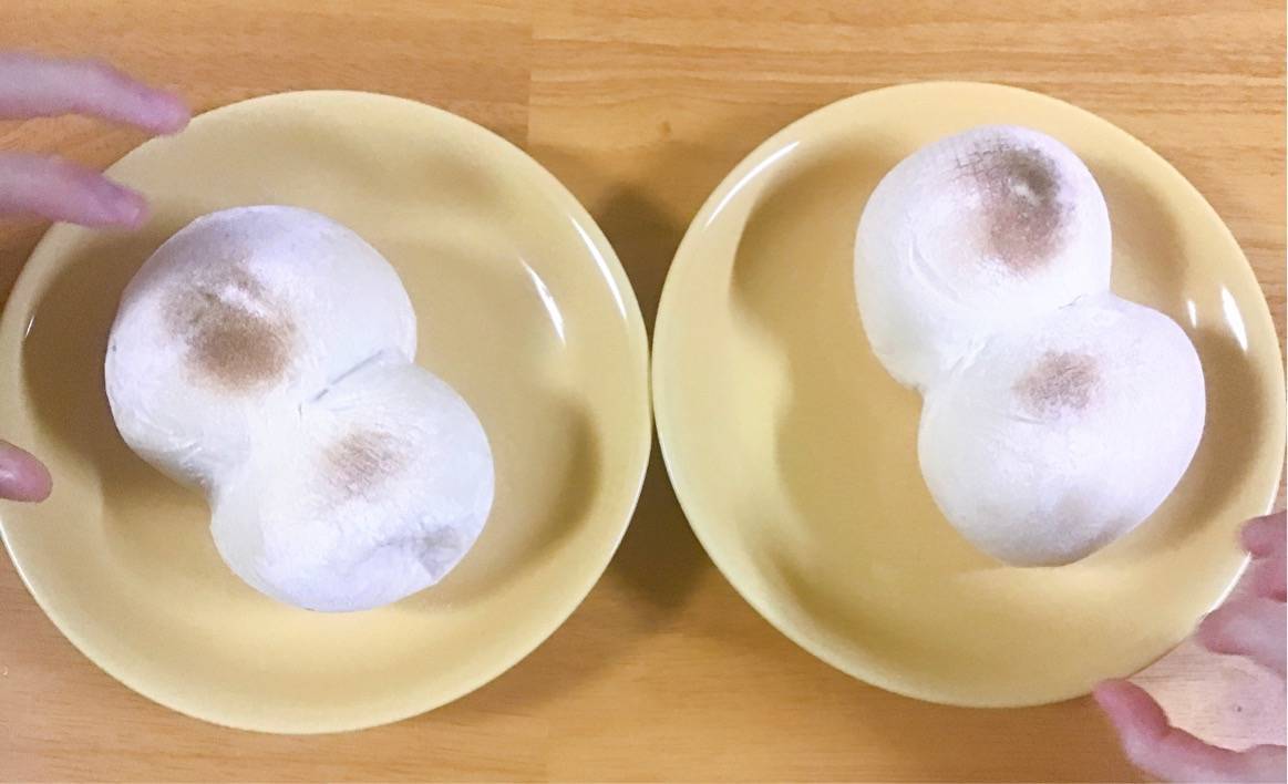 ハイジの白パンをちょっと焼いた写真