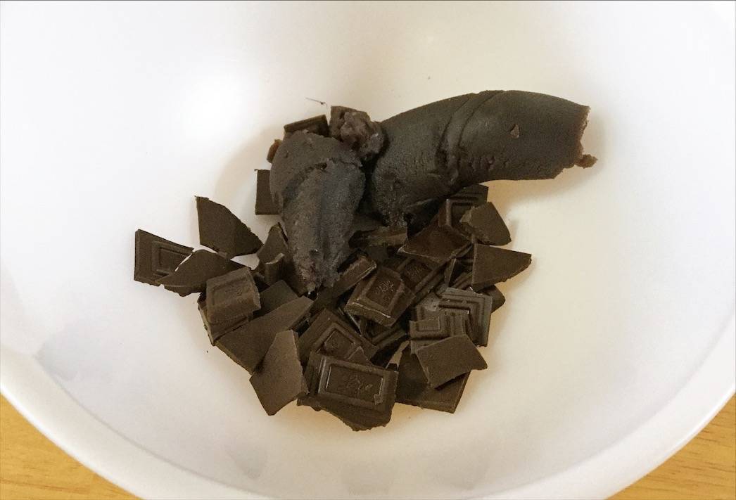 こしあんで和風トリュフ