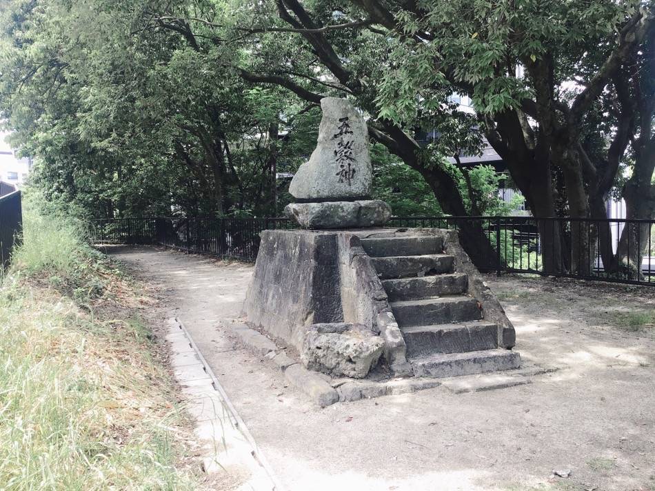 石碑