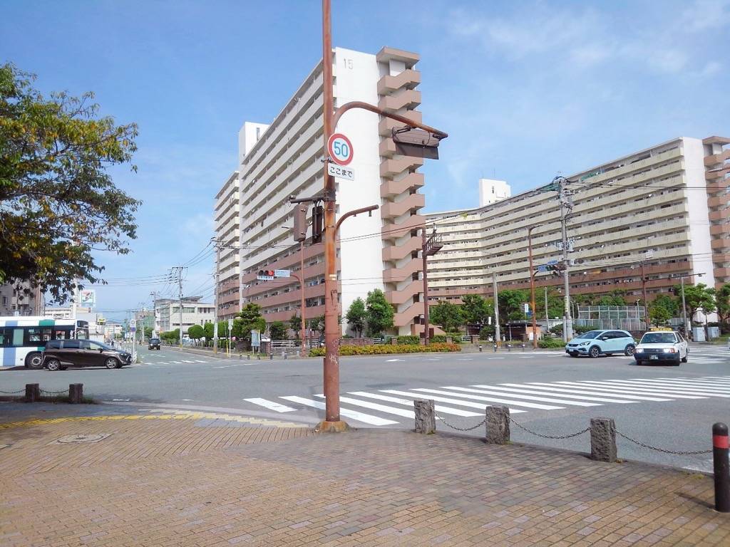 福浜団地入口交差点