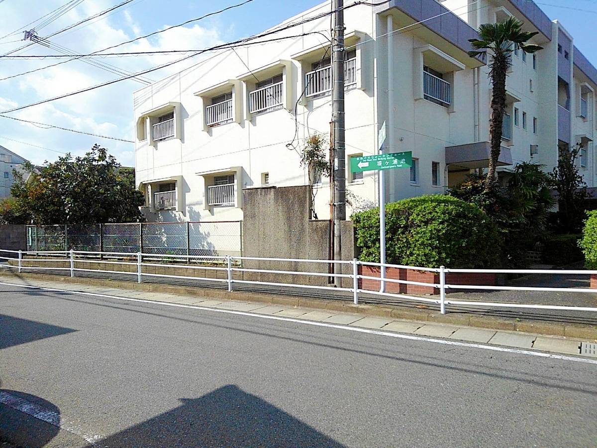 f:id:darakekaasan:20211213220048j:plain