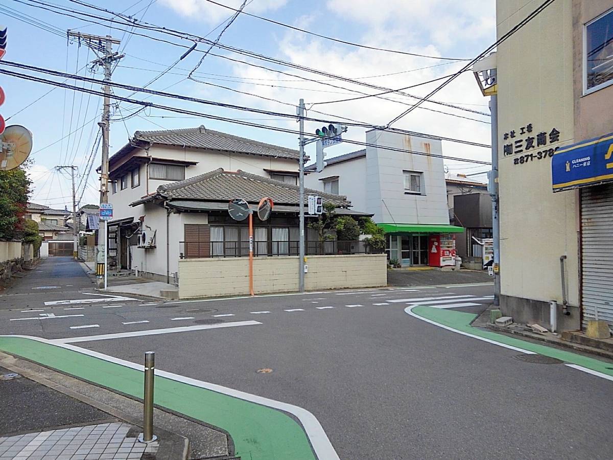f:id:darakekaasan:20211213220951j:plain
