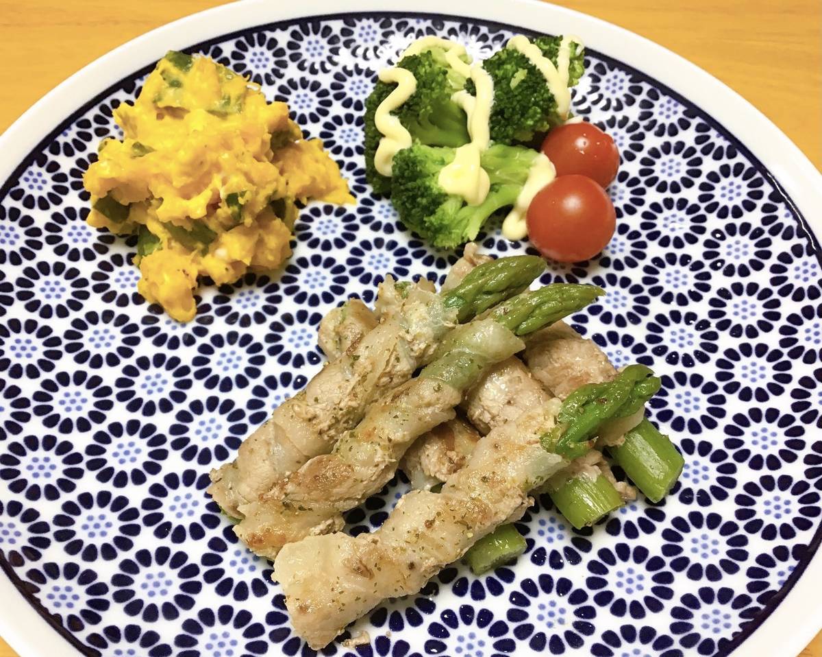 アスパラの肉巻き