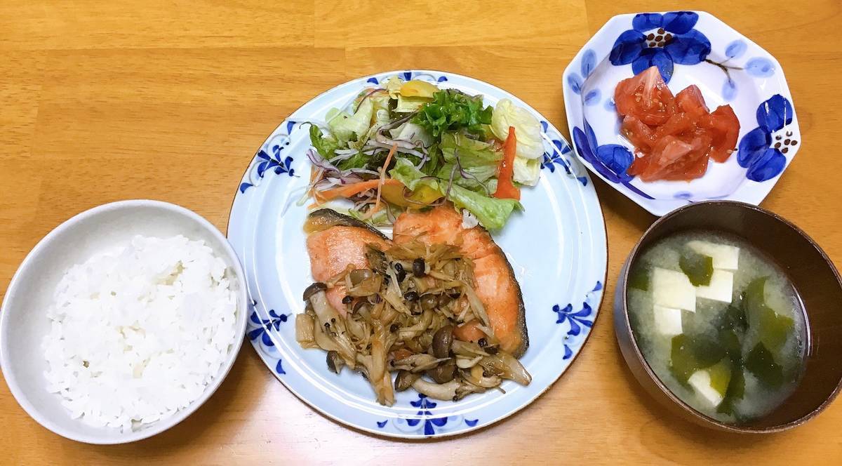 有田焼を使った晩ごはん