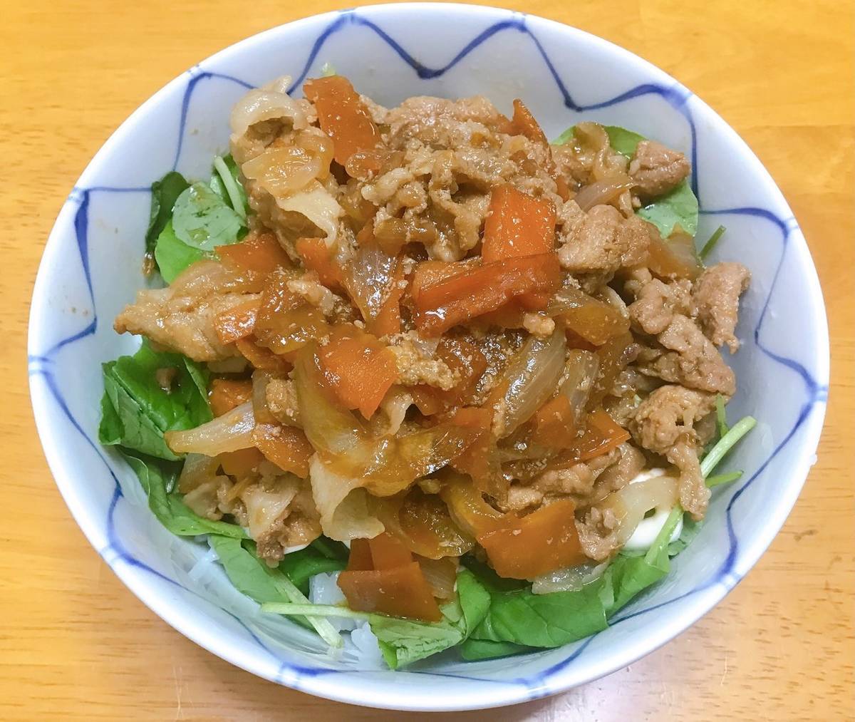 野菜入り豚丼