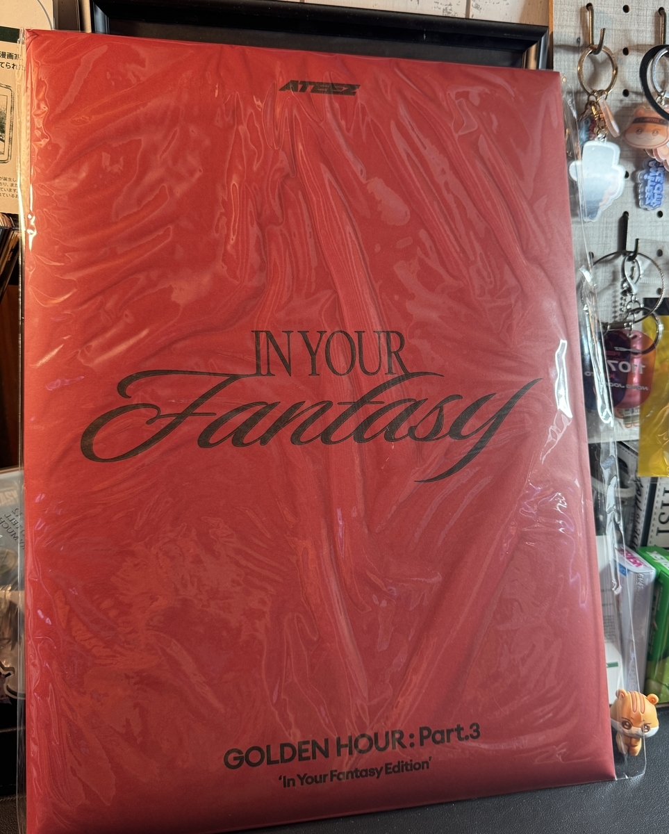 ATEEZ In Your Fantasy Edition赤パッケージ