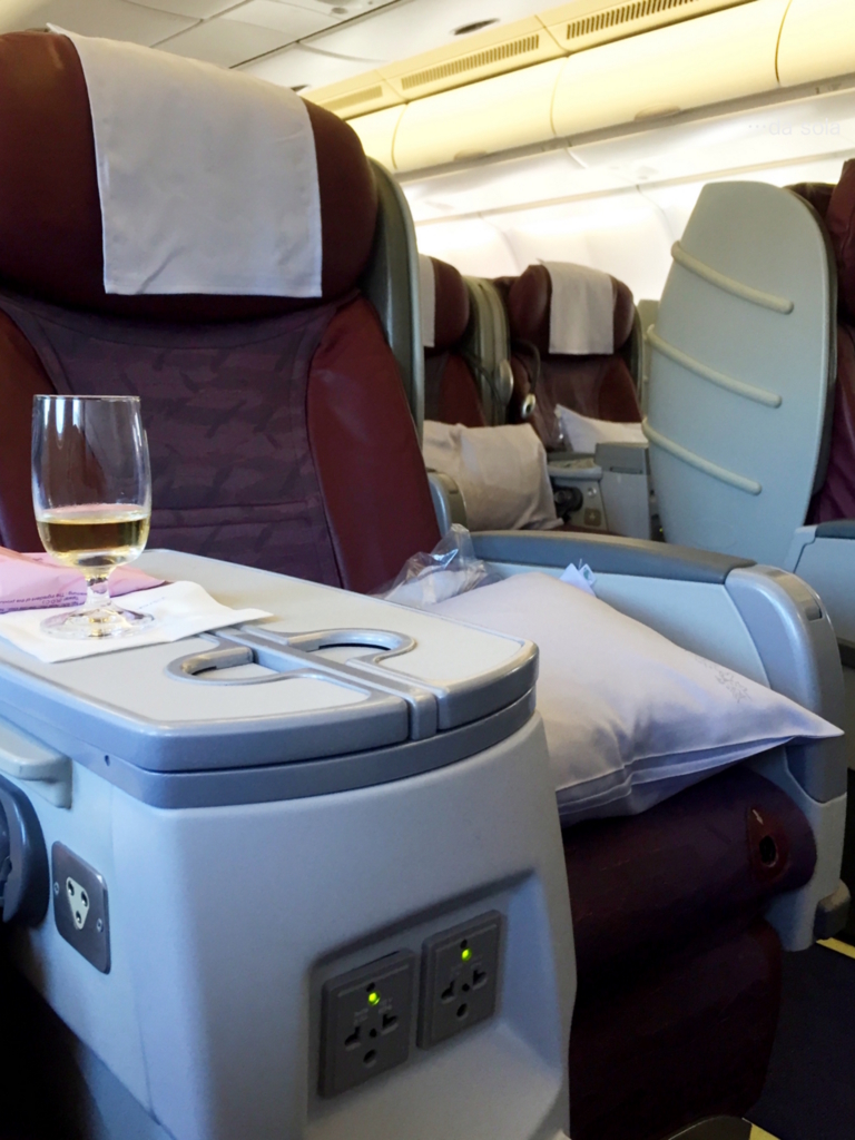 チャイナエアライン CI752 シンガポールSIN-台北TPE ビジネスクラス