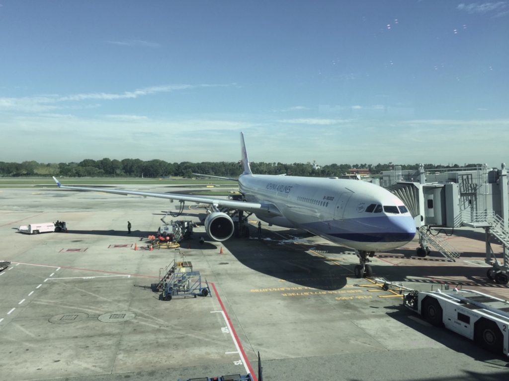 チャイナエアライン CI752 シンガポールSIN-台北TPE ビジネスクラス