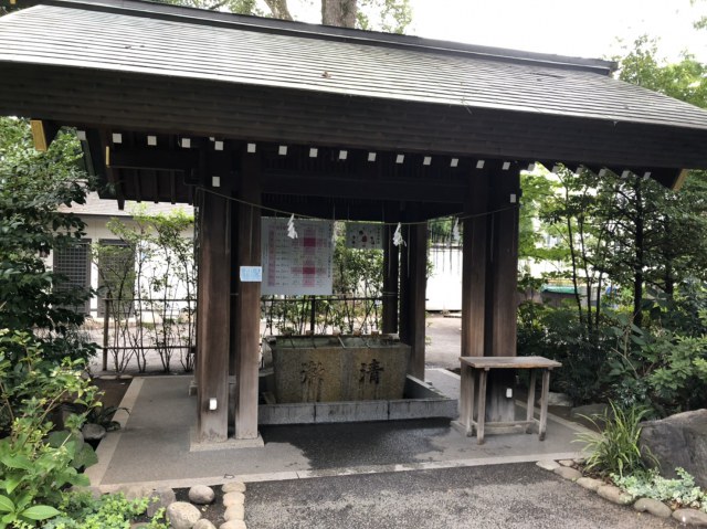 阿佐ヶ谷神明宮の手水舎