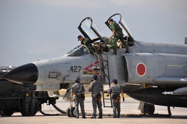 ファントムIIは死なず 退役間近、空自F-4EJ改がF-15Jをバンバン堕