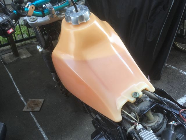TW200にビッグタンク装着 - 乗ったり直したり