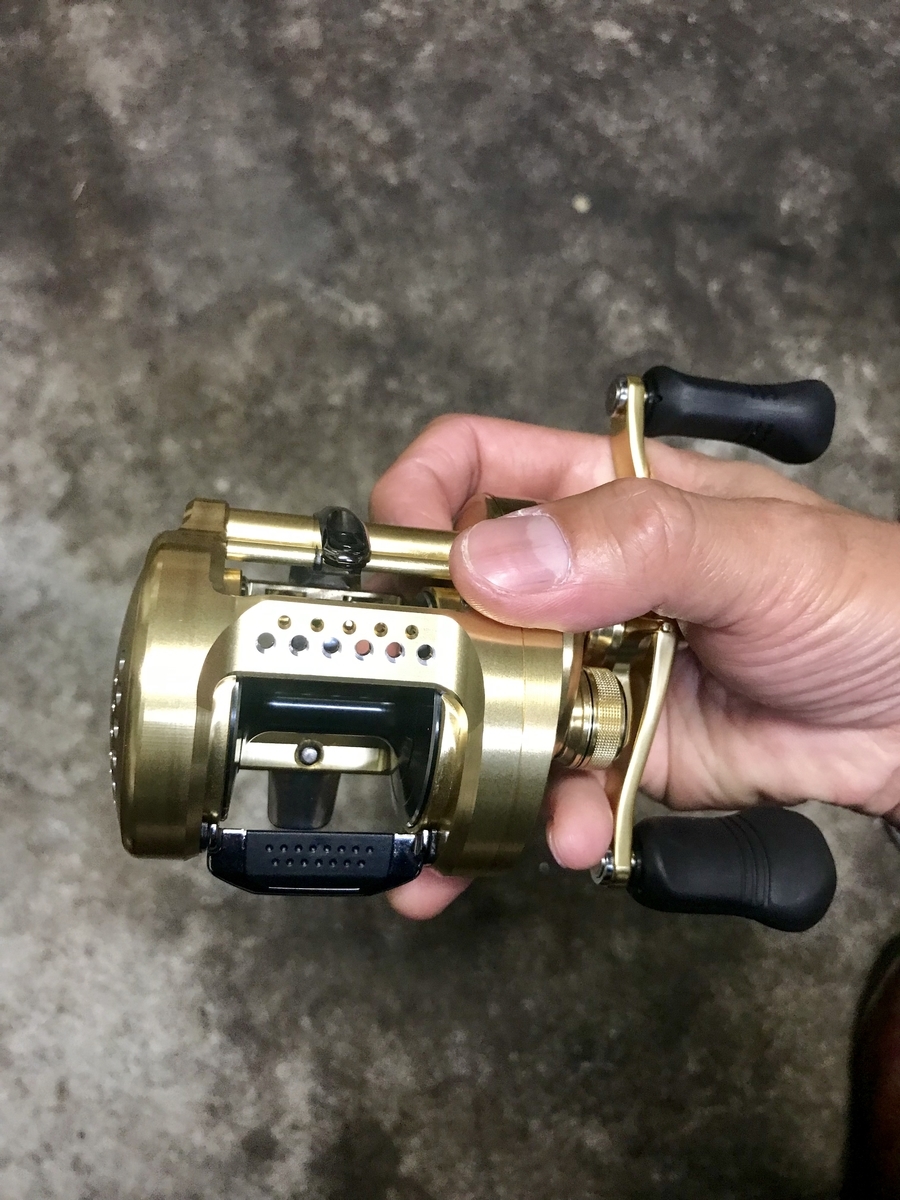 高評価！ Shimano 18 カルカッタコンクエスト400 ad-naturam.fr