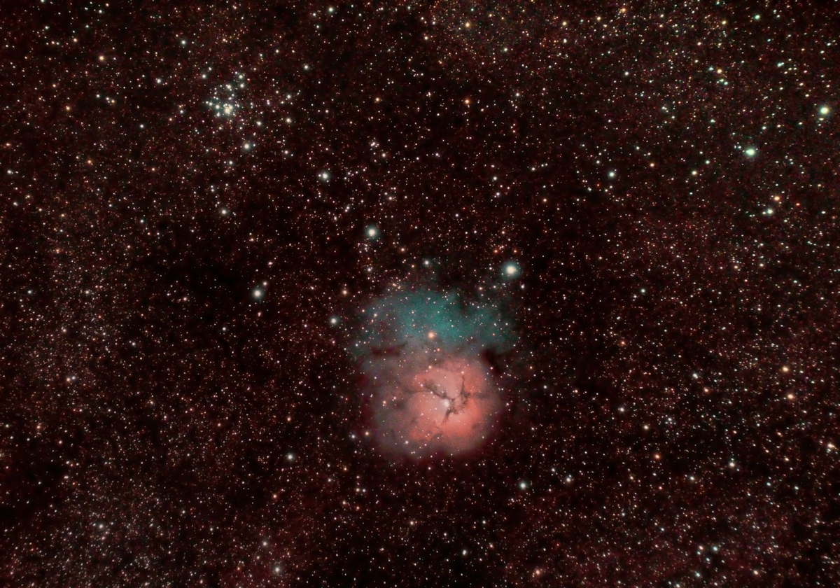 夏の散光星雲＿三裂星雲 by AM5 - 楽しい記憶