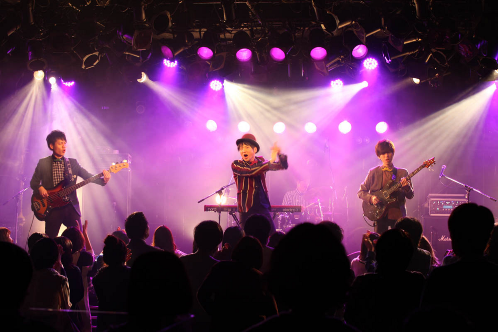 Official髭男dism ヒゲダン の新曲が バッドフォーミー が配信スタート 火ノ丸相撲 の主題歌にも採用 Apple Musicは世界を救う Official髭男dism ヒゲダン の新曲が バッドフォーミー が配信スタート 火ノ丸相撲 の主題歌にも採用 Apple Musicは世界を救う