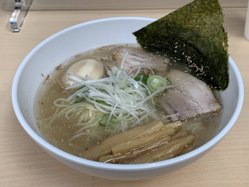 らーめん麺蔵（めんぞう)の味たま塩ラーメン