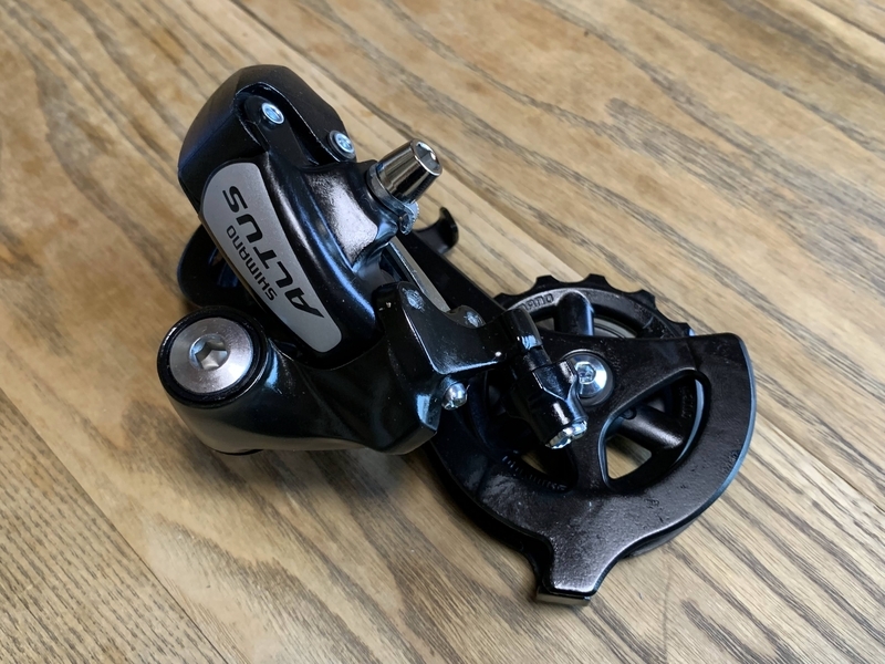 8速のリアディレーラーにShimano ALTUS RD-M310を選ぶ - 自転車