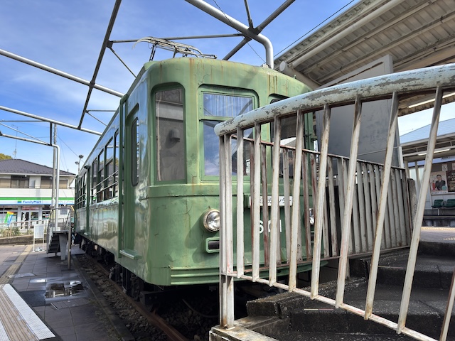 宮坂区民センターに保存される玉電 - ひろば 川崎高津公法研究室別室