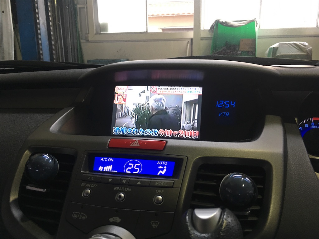 オデッセイ　RB2　RB1　純正ナビモニター　39810-SFE-N212-M1 オデッセイ RB1 RB2 純正ナビモニター 39810-SFE-N212-M1