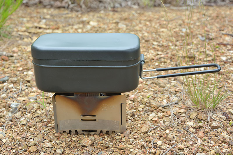 アルスト／固形燃料用の超薄型風防兼ゴトク：ZEN Campsアルコール