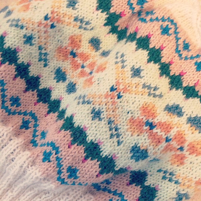 f:id:dharmaknit_and_books:20150101021030j:image:w500