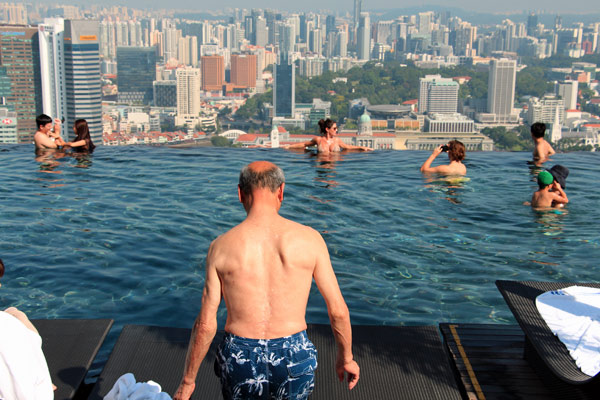 f:id:diehexen:20170515175531j:plain f:id:diehexen:20170515175531j:plain