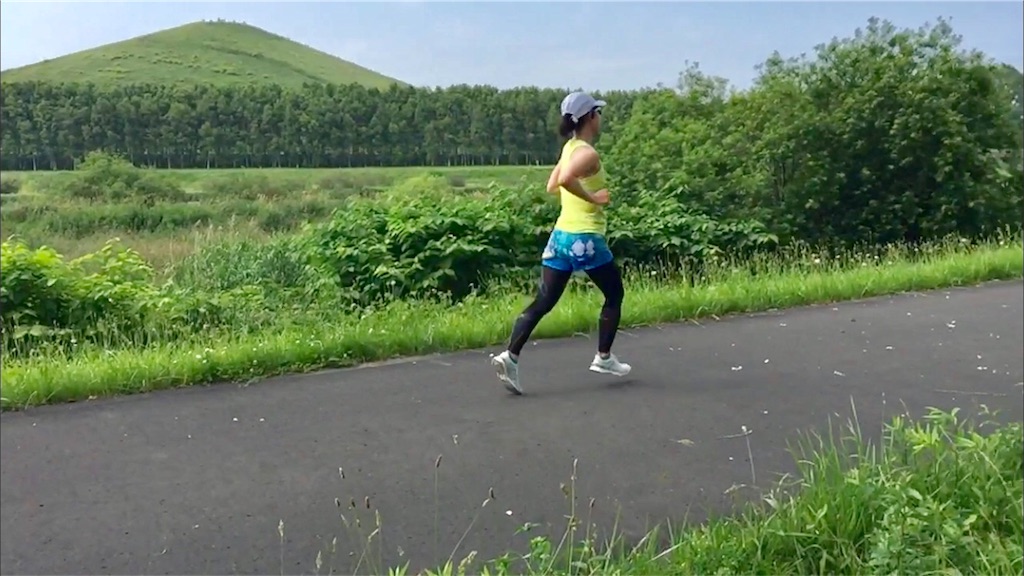 公園一周6km×4をレースペースで走るちょここ