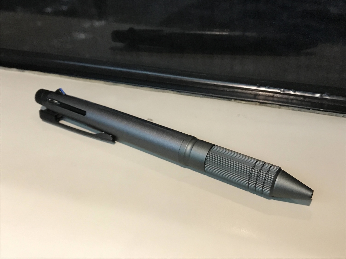 ジェットストリーム4 1 Metal Edition ガンメタリック 食う寝る記す Digistillの文房具日記 ジェットストリーム4 1 Metal Edition ガンメタリック 食う寝る記す Digistillの文房具日記