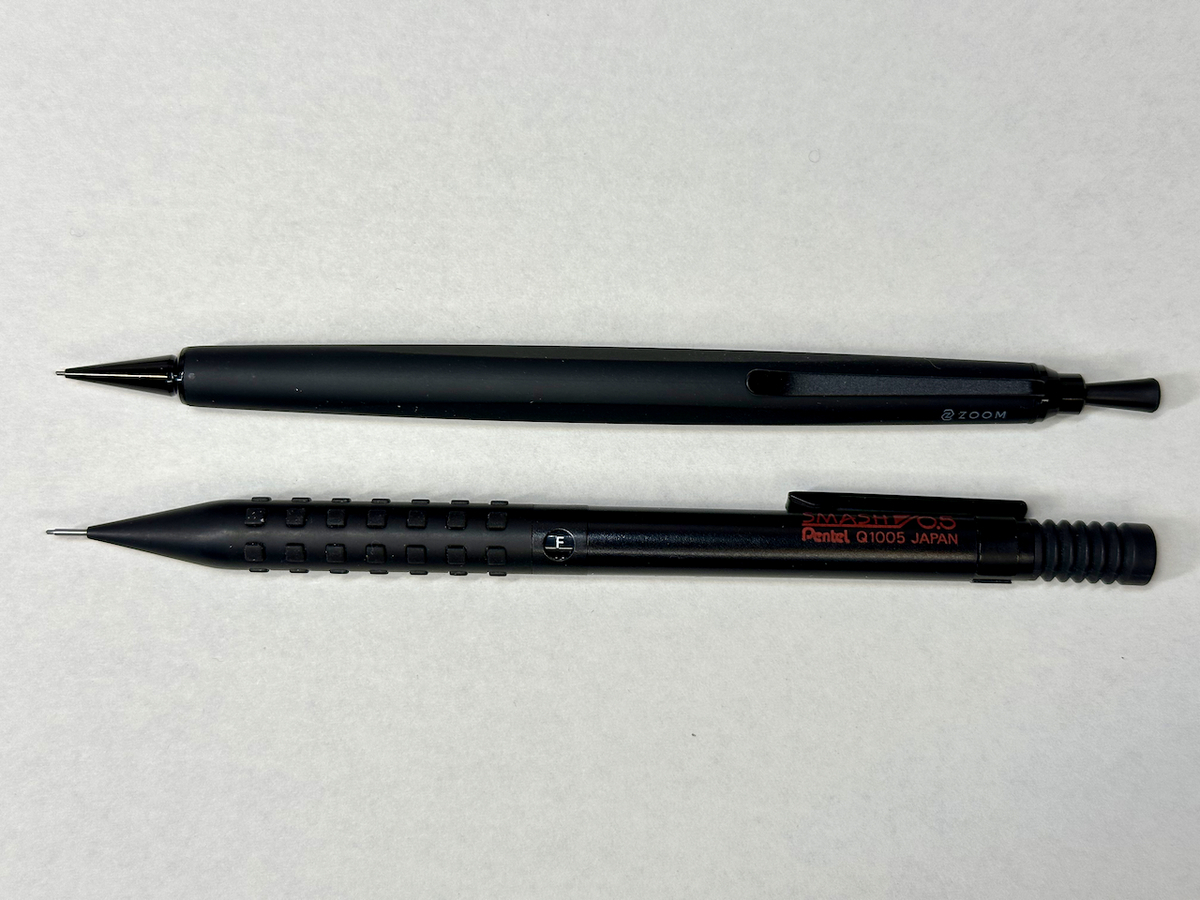 ぺん ど どこか 似ているような。。。 SMASHとZOOM L2、似てないけど、似てる - ステーショナリー研究室日報