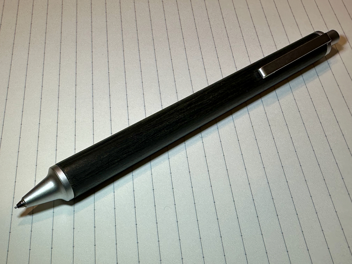 ハイクオリティなABS樹脂最後の1mmまで書けるシャープペン