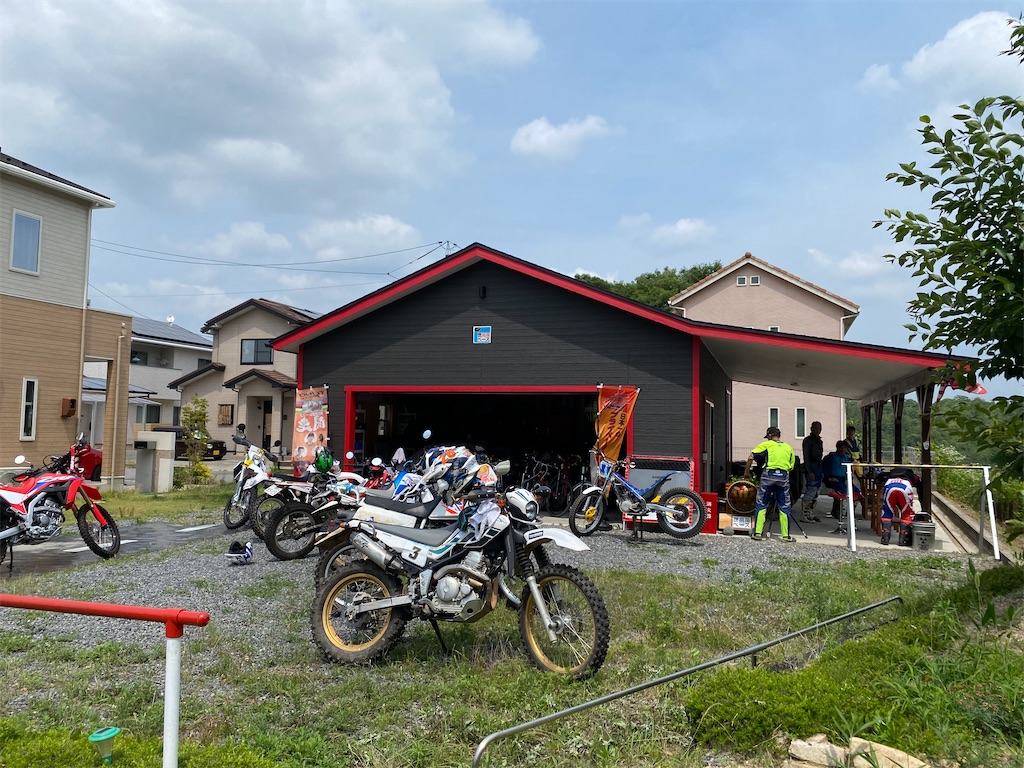 f:id:dirtrider-dcmx:20220624093920j:image f:id:dirtrider-dcmx:20220624093920j:image