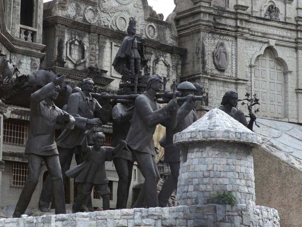 Heritage of Cebu Monument