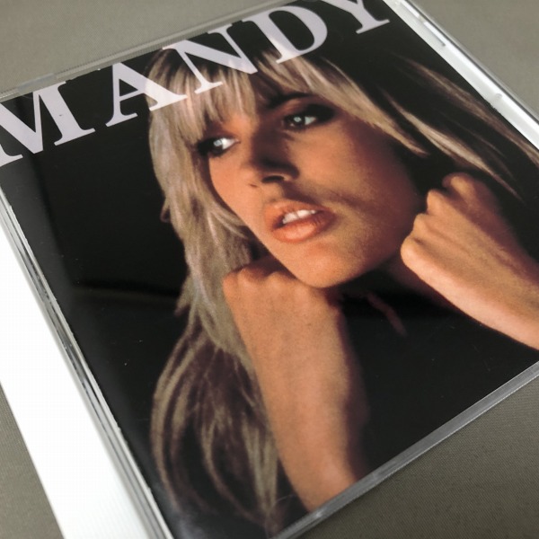 アーティスト:Mandy Smith