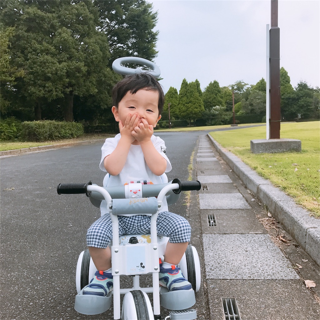 娘がお小遣いを貯めて 2歳の弟に誕生日プレゼント レポママ ブログ