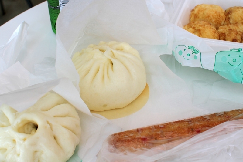 淡路サービスエリア玉ねぎ豚まん